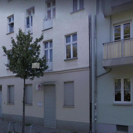 Central Lichtenberger Apartment For 6 People Berlin Eksteriør billede