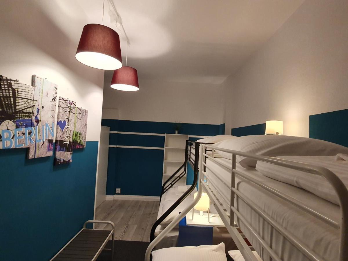 Central Lichtenberger Apartment For 6 People Berlin Eksteriør billede